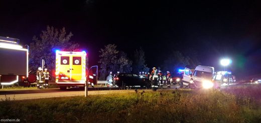 Fünf Personen wurden verletzt, der Sachschaden beläuft sich auf 40.000 Euro