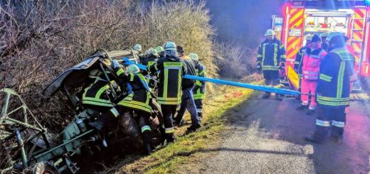 Ein Traktor drohte in die Gailach zu stürzen (15.03.2019)